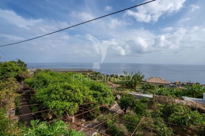 Moradia T3 para Venda em Santa Cruz