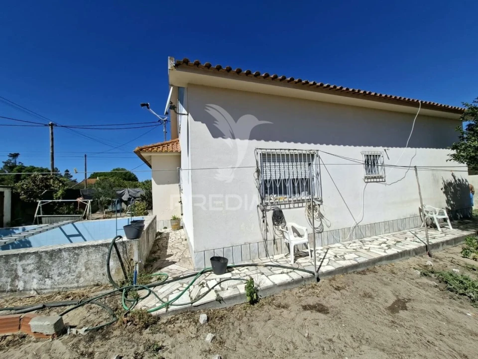 Moradia T3 para Venda em Fernao Ferro Foto 3