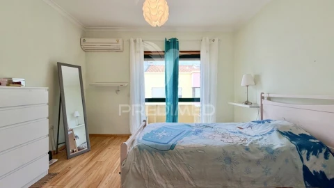 Apartamento T3 para Venda em Alhos Vedros