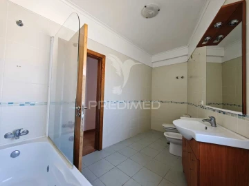 Apartamento T4 para Venda em Salvaterra de Magos e Foros de Salvaterra