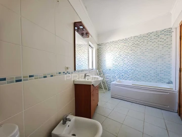 Apartamento T4 para Venda em Salvaterra de Magos e Foros de Salvaterra