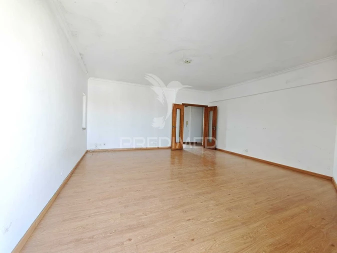 Apartamento T4 para Venda em Salvaterra de Magos e Foros de Salvaterra Foto 5