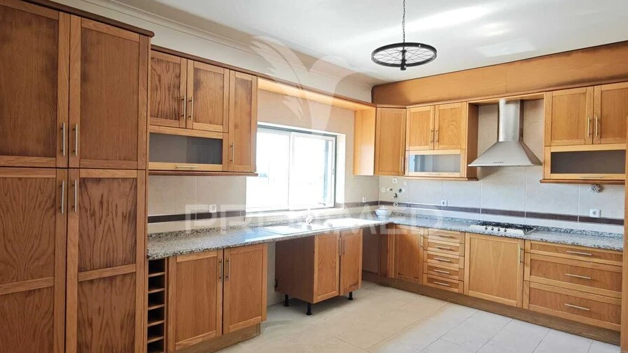 Apartamento T4 para Venda em Salvaterra de Magos e Foros de Salvaterra