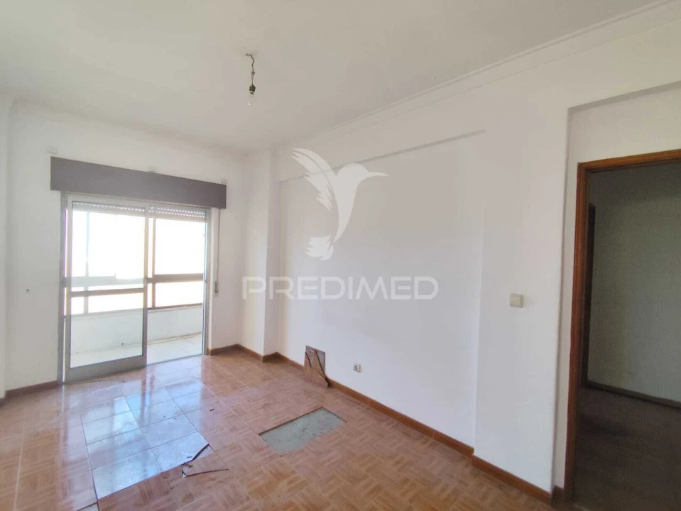 Apartamento T2 para Venda em Seixal, Arrentela e Aldeia de Paio Pires Foto 19