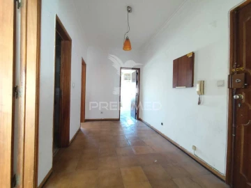 Apartamento T2 para Venda em Seixal, Arrentela e Aldeia de Paio Pires