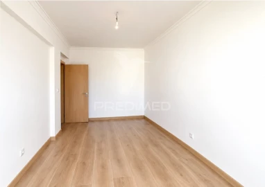 Apartamento T2 para Venda em Seixal, Arrentela e Aldeia de Paio Pires