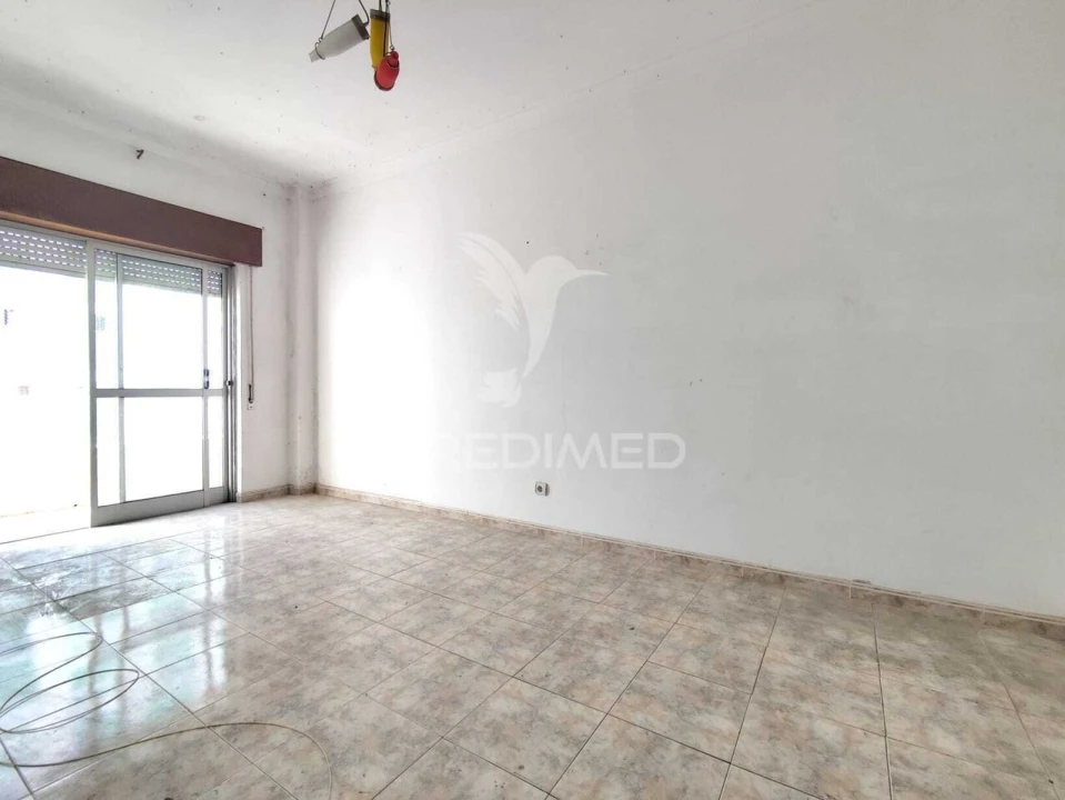 Apartamento T2 para Venda em Seixal, Arrentela e Aldeia de Paio Pires Foto 21