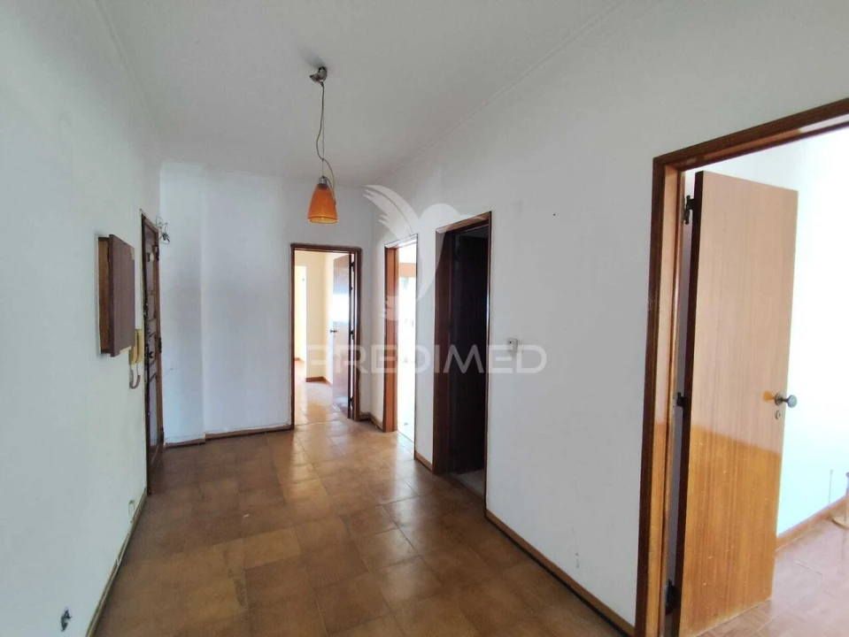 Apartamento T2 para Venda em Seixal, Arrentela e Aldeia de Paio Pires Foto 14