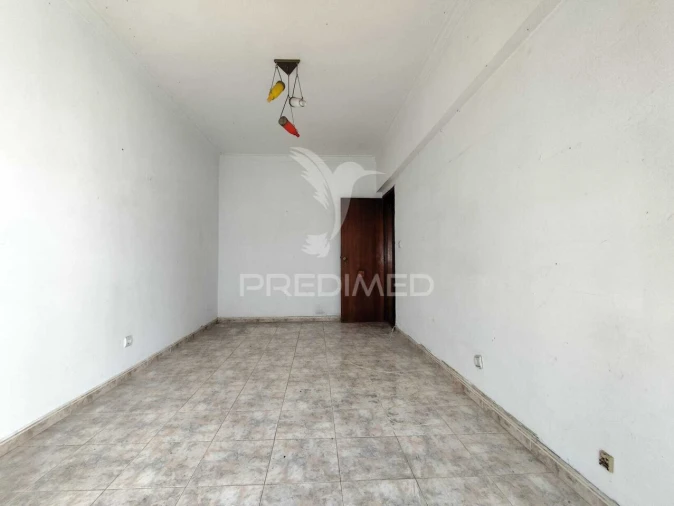 Apartamento T2 para Venda em Seixal, Arrentela e Aldeia de Paio Pires Foto 8