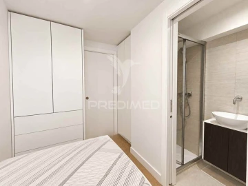 Apartamento T1 para Venda em Campolide