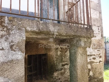 Quinta T6 para Venda em Andrães
