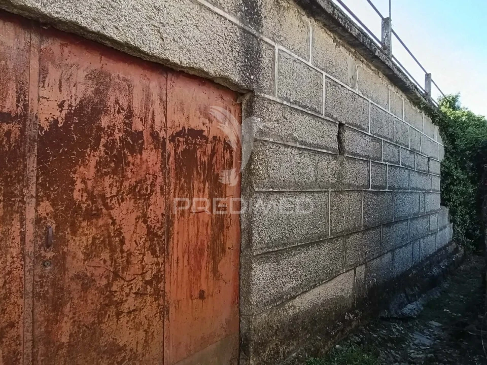Quinta T6 para Venda em Andrães Foto 8