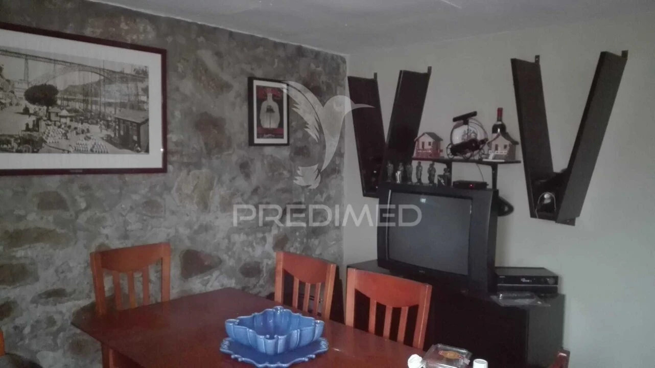 Moradia T4 para Venda em Manteigas (São Pedro) Foto 13