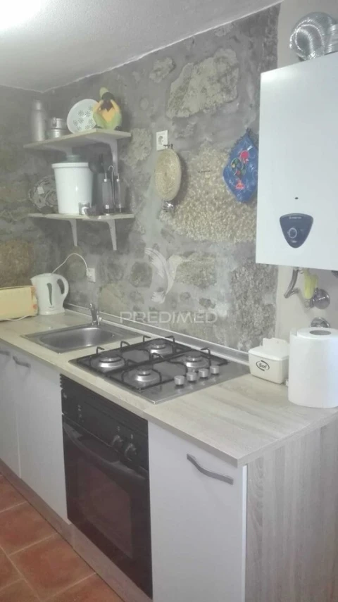 Moradia T4 para Venda em Manteigas (São Pedro)
