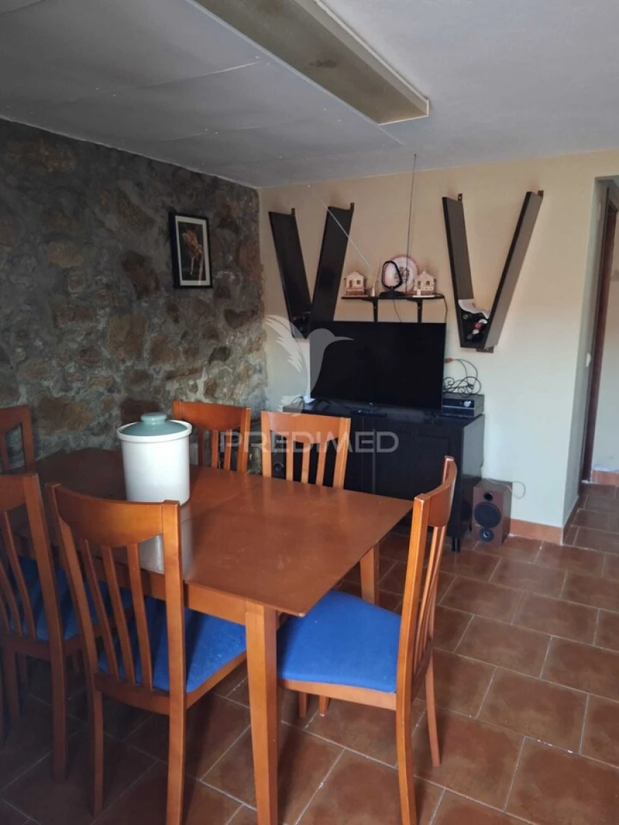Moradia T4 para Venda em Manteigas (São Pedro) Foto 5