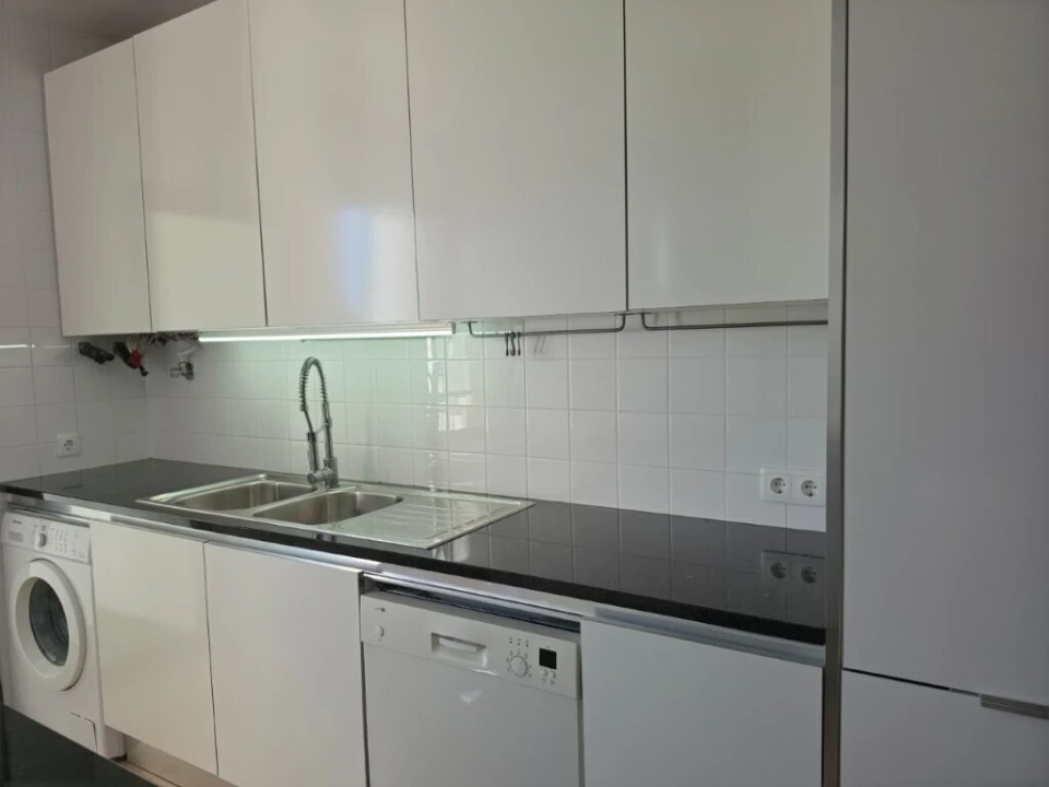 Apartamento T4 para Venda em Marrazes e Barosa Foto 12