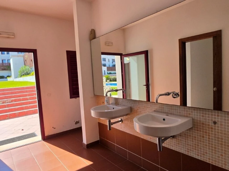 Apartamento T4 para Venda em Marrazes e Barosa Foto 39
