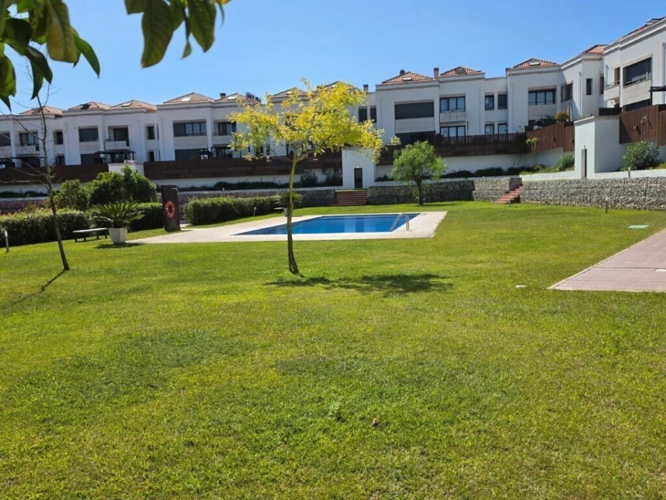 Apartamento T4 para Venda em Marrazes e Barosa Foto 32