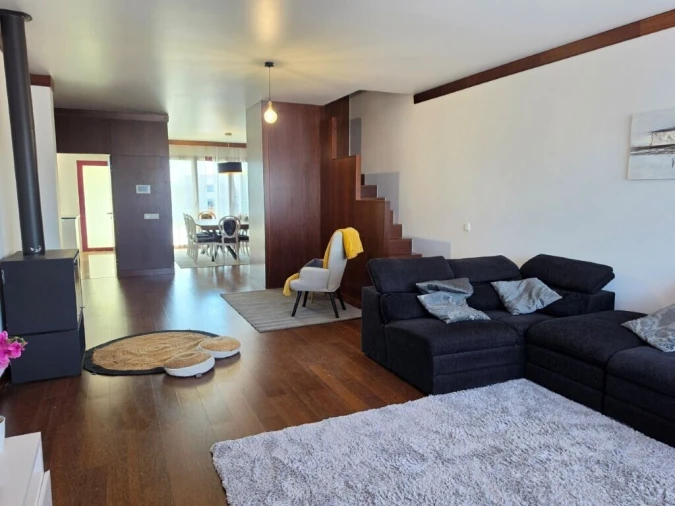 Apartamento T4 para Venda em Marrazes e Barosa Foto 3