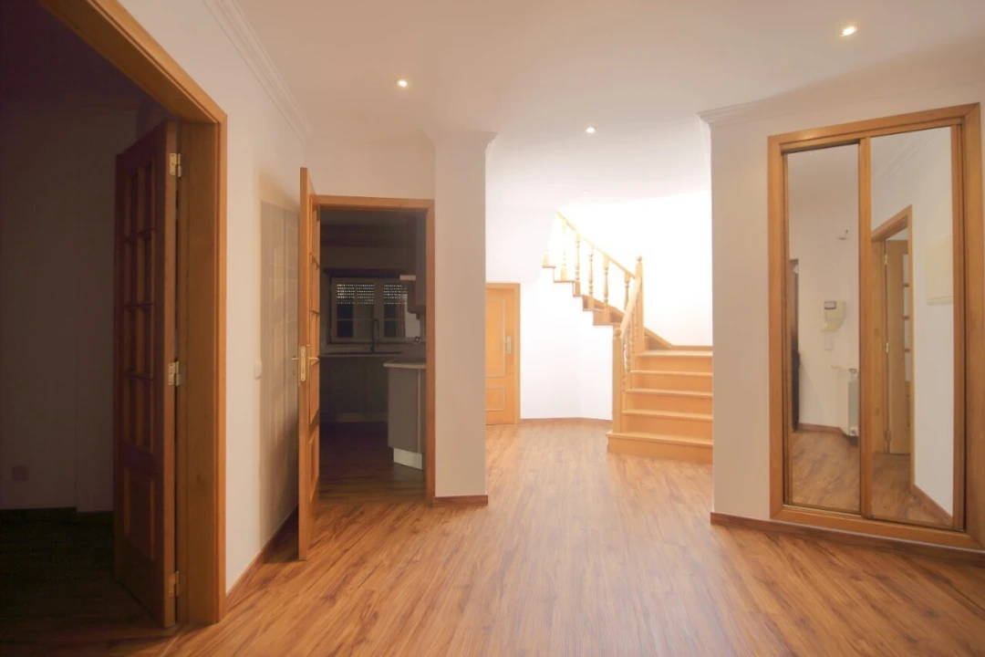 Moradia T5 para Venda em Cadaval e Pêro Moniz Foto 4