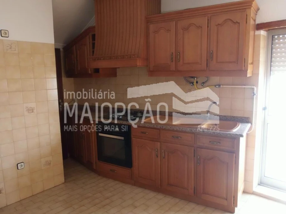 Apartamento T3 para Venda em Guarda Foto 2