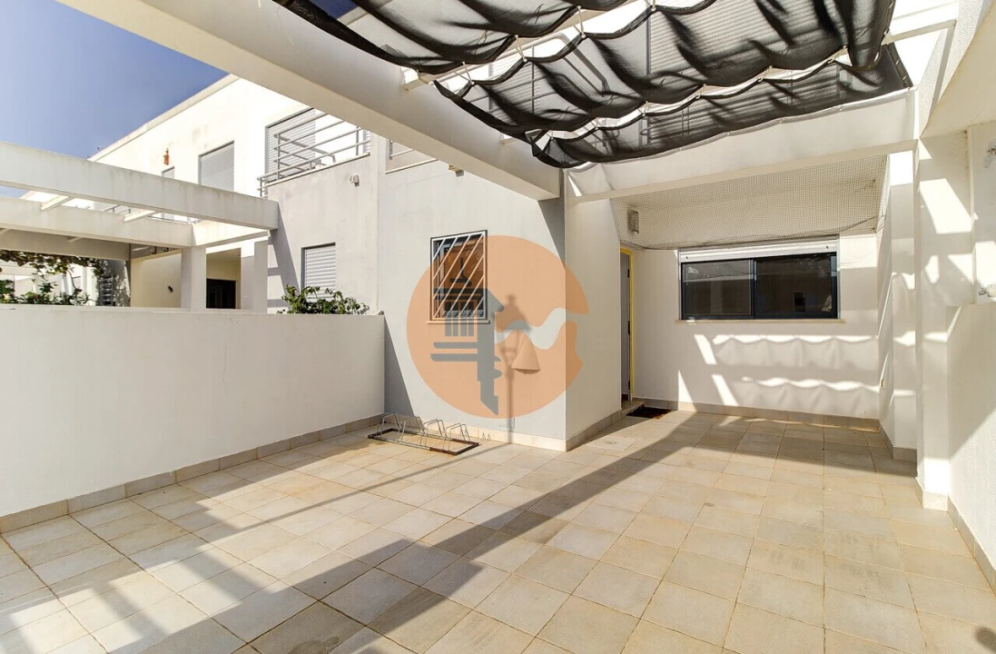 Moradia T2 para Venda em Vila Nova de Cacela Foto 1