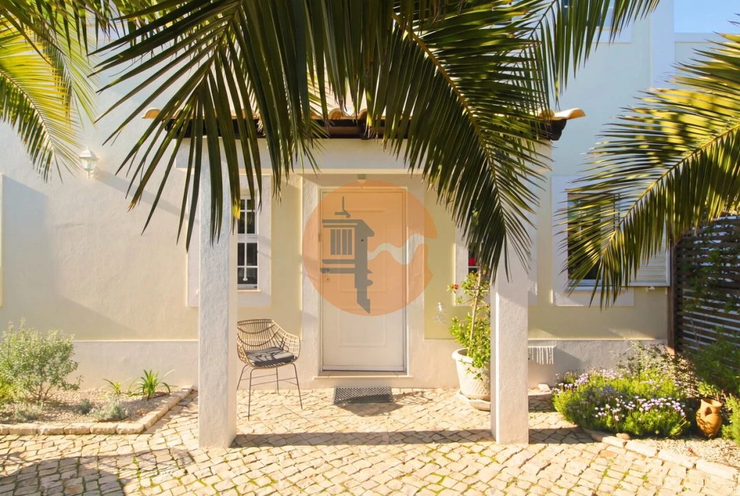 Moradia T4 para Venda em Conceição e Cabanas de Tavira Foto 4