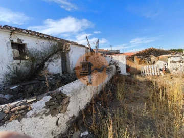 Terreno para Venda em Alcoutim e Pereiro