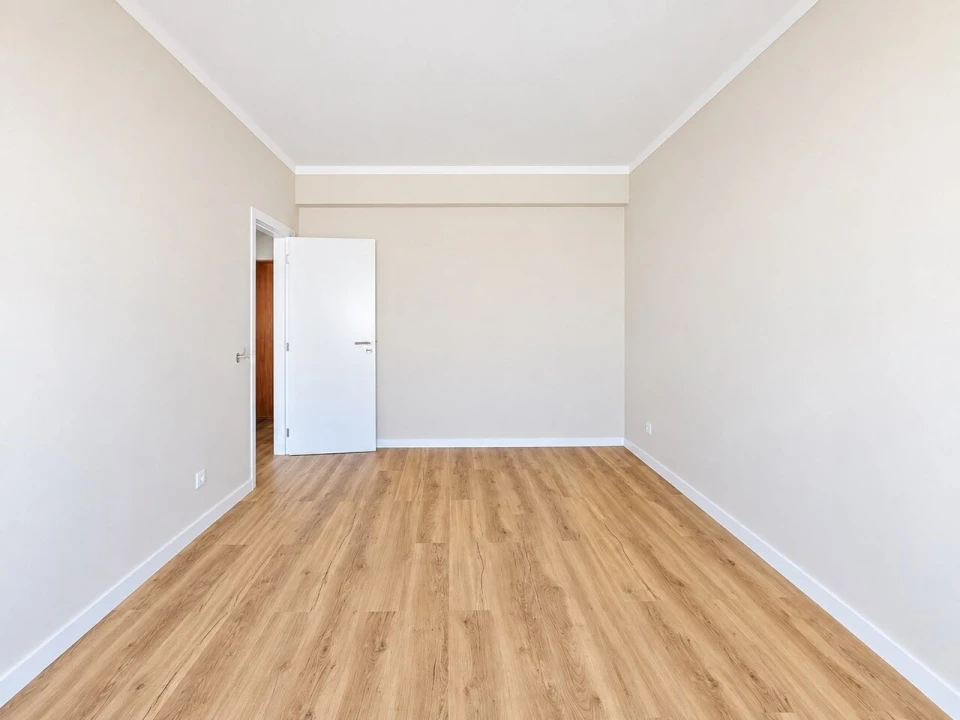 Apartamento T2 para Venda em Portimão Foto 9