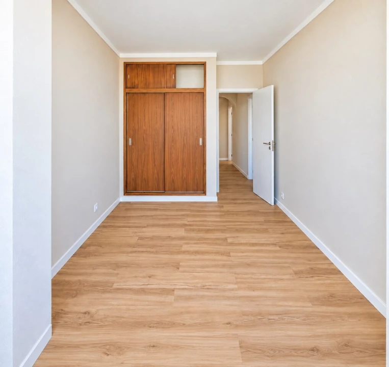Apartamento T2 para Venda em Portimão Foto 14