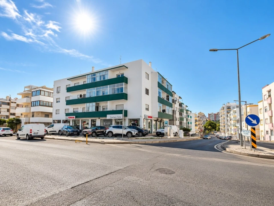 Apartamento T2 para Venda em Portimão Foto 17