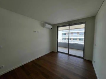 Apartamento T2 para Arrendamento em Cidade da Maia