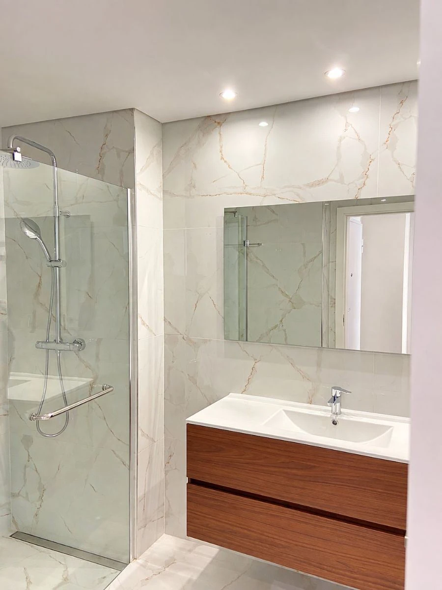 Apartamento T1 para Arrendamento em Ramalde Foto 6