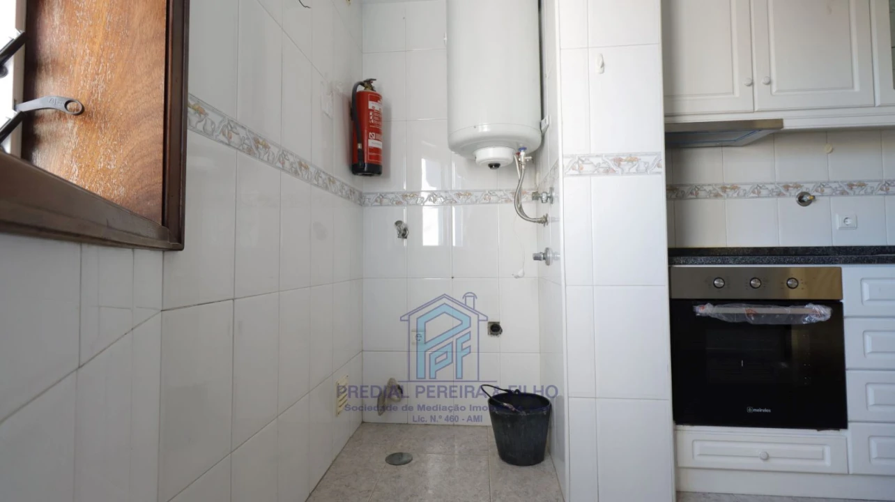 Apartamento T2 para Venda em Rio Tinto Foto 10