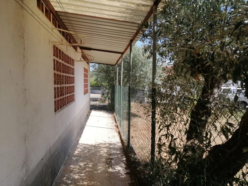 Moradia T5 para Venda em Casais e Alviobeira Foto 1