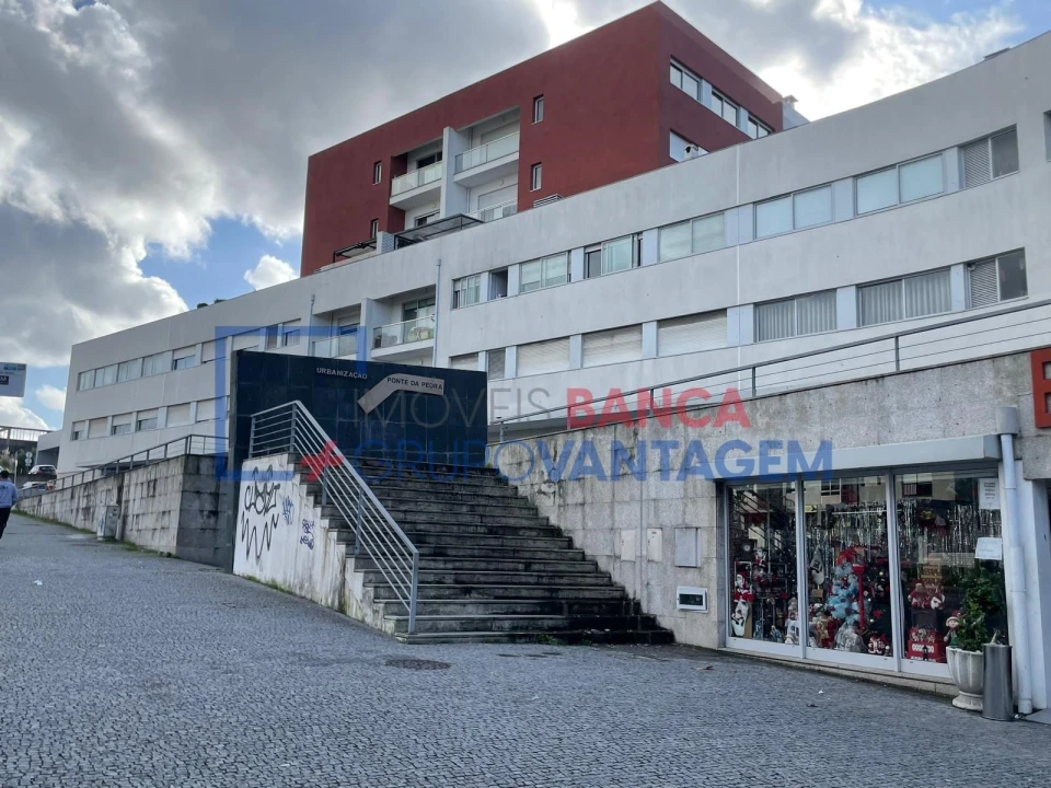 Apartamento T4 para Venda em Custóias, Leça do Balio e Guifões Foto 1