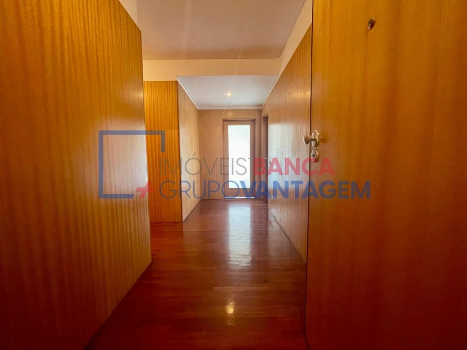 Apartamento T4 para Venda em Custóias, Leça do Balio e Guifões Foto 2