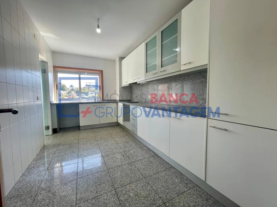 Apartamento T4 para Venda em Custóias, Leça do Balio e Guifões Foto 7