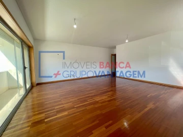 Apartamento T4 para Venda em Custóias, Leça do Balio e Guifões