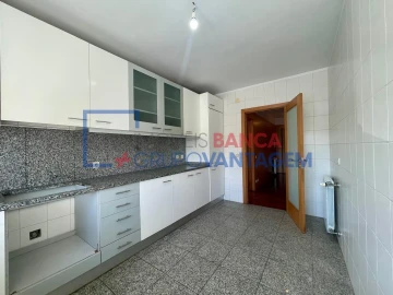 Apartamento T4 para Venda em Custóias, Leça do Balio e Guifões