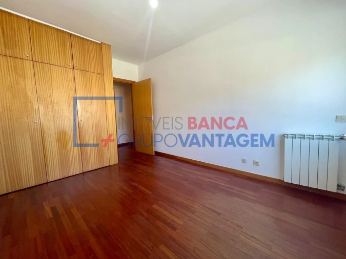 Apartamento T4 para Venda em Custóias, Leça do Balio e Guifões Foto 23