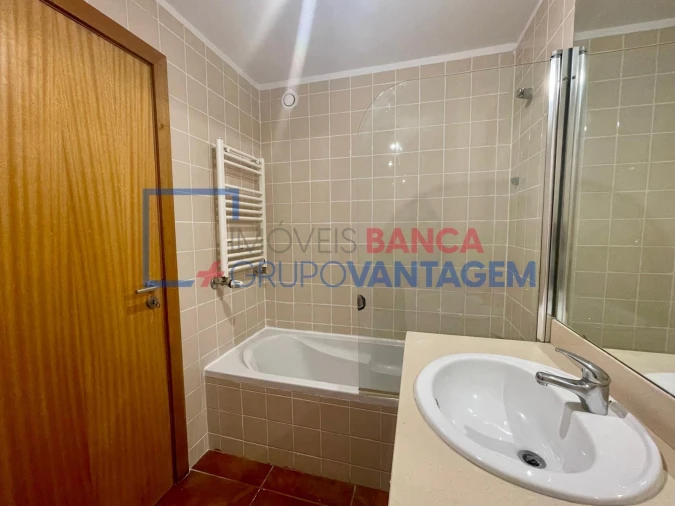 Apartamento T4 para Venda em Custóias, Leça do Balio e Guifões Foto 28