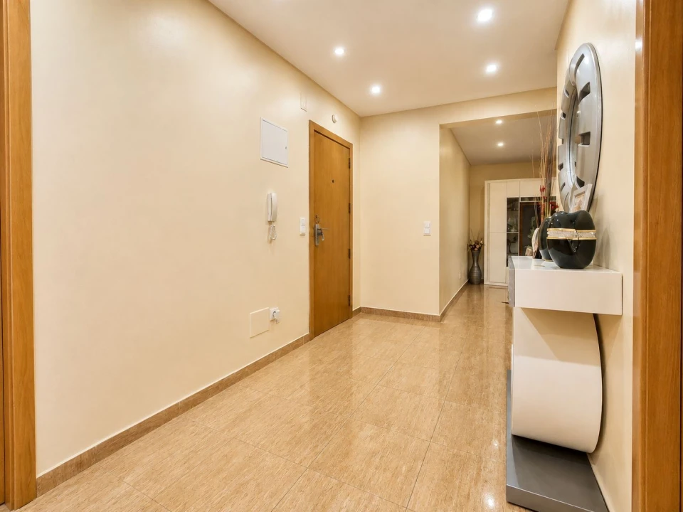 Apartamento T2 para Venda em Póvoa de Santa Iria e Forte da Casa Foto 10