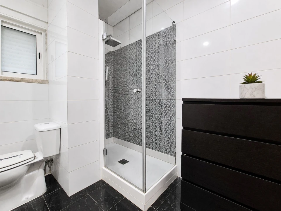 Apartamento T2 para Venda em Póvoa de Santa Iria e Forte da Casa Foto 16