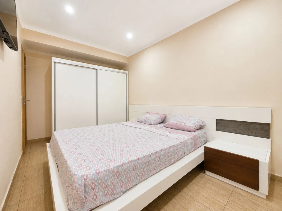 Apartamento T2 para Venda em Póvoa de Santa Iria e Forte da Casa Foto 20