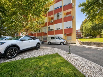 Apartamento T2 para Venda em Póvoa de Santa Iria e Forte da Casa