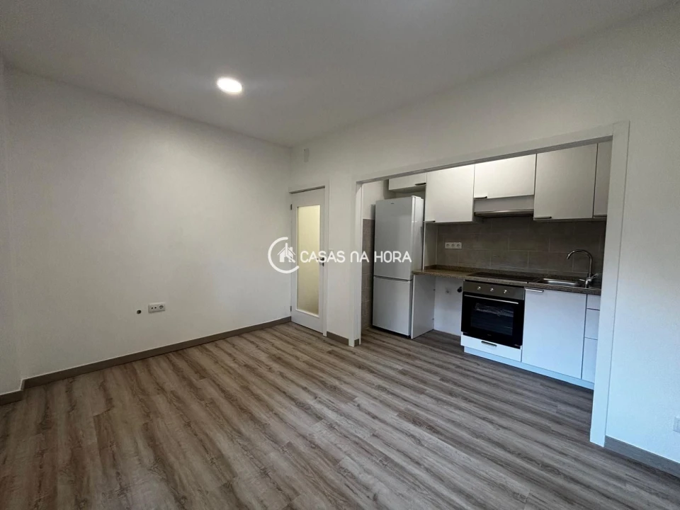 Apartamento T1 para Arrendamento em Viseu Foto 1