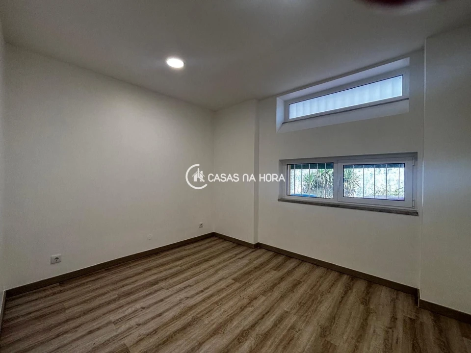 Apartamento T1 para Arrendamento em Viseu Foto 5