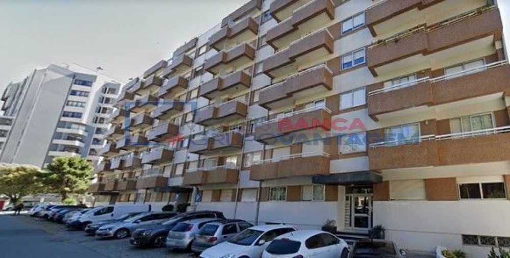 Apartamento T2 para Venda em Mafamude e Vilar do Paraíso Foto 22