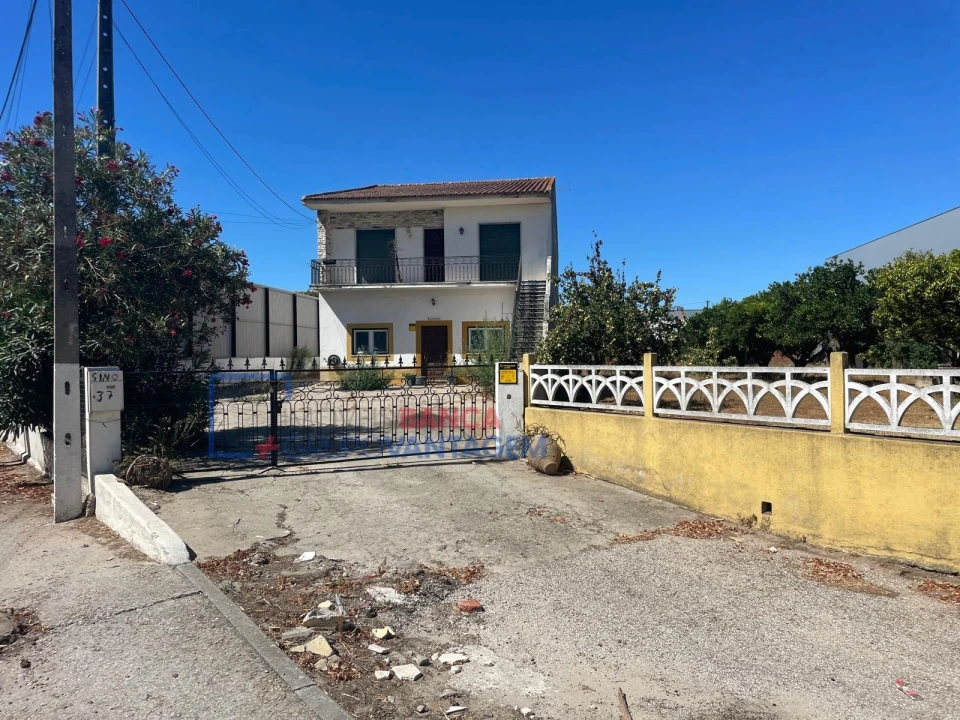 Moradia T6 para Venda em Golegã Foto 4